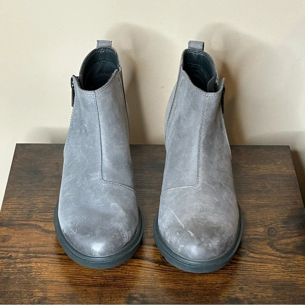 Sorel Women's Evie II Zip Wedge Booties Size 7 Quarry Grill - Picture 3 of 10